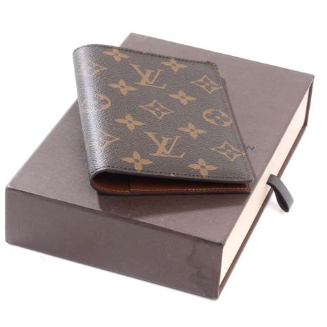 louis vuitton passport wallet|Passport Cover Other Monogram Canvas .